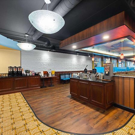 La Quinta Inn And Suites By Wyndham At Watiki Waterpark Rapid City Kültér fotó