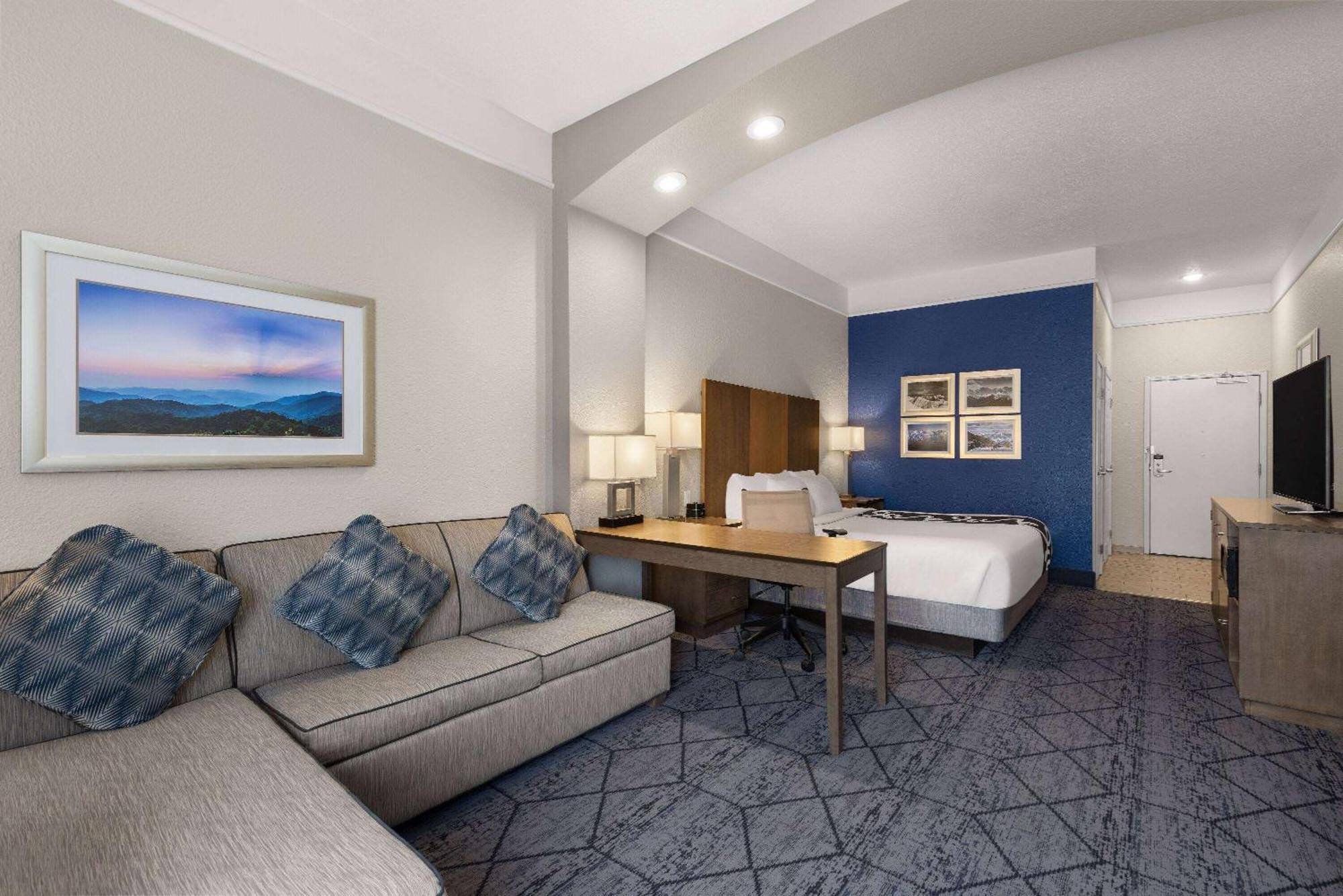 La Quinta Inn And Suites By Wyndham At Watiki Waterpark Rapid City Kültér fotó
